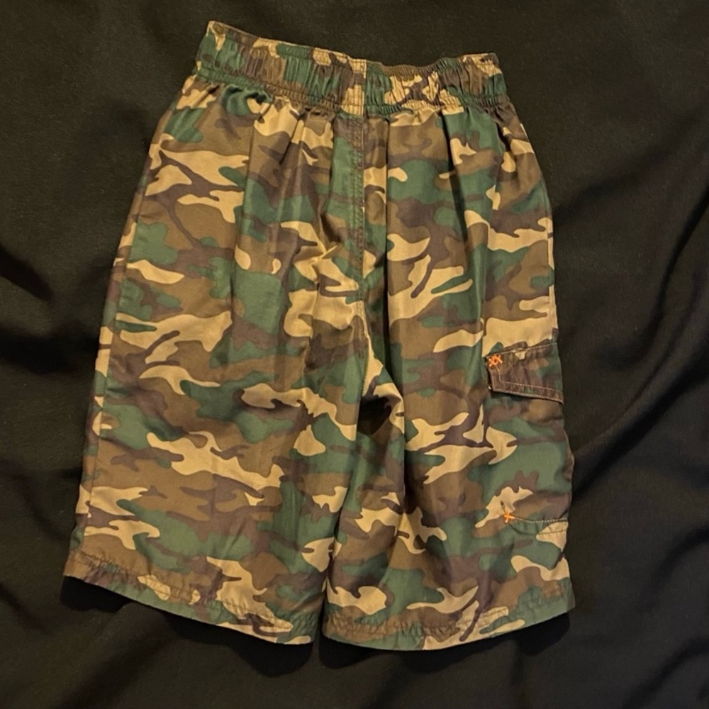 Matching Outfit - Picture 10 of 12